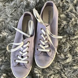lilac converse